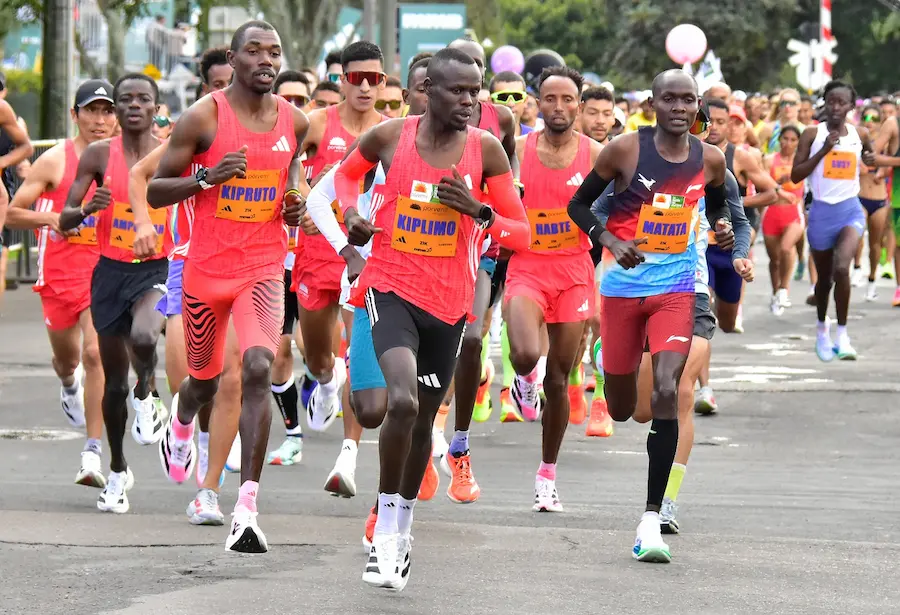 El campeón vigente Philemon Kiplimo encabeza el segundo grupo de atletas élite internacionales para la media maratón de Bogotá 2026